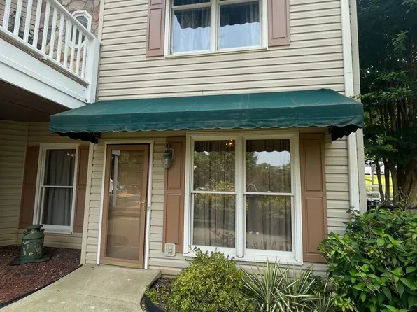 114 Gum Springs Rd, Taylors, SC 29687