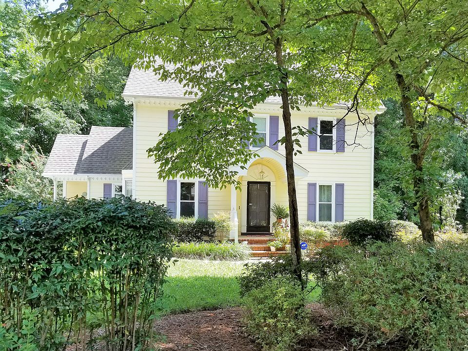 Beautiful Wooded Lot