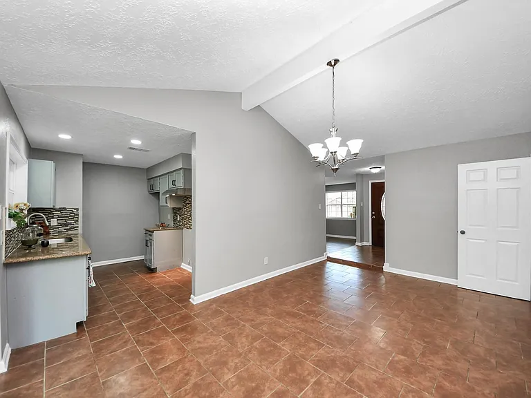 12623 Fern Forest Dr — Photo 10