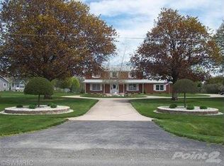 82495 47th St, Decatur, MI 49045