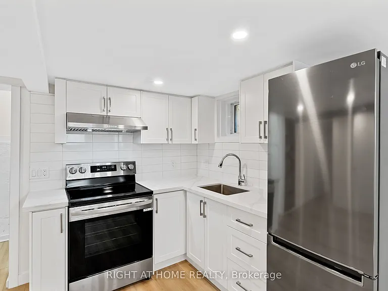 477 Montrave Ave #1 — Photo 6
