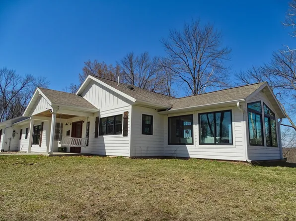 W3300 160th Ave, Maiden Rock, WI 54750