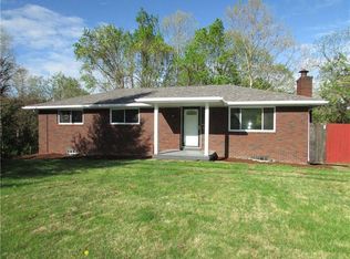 1124 Scenery Dr, Elizabeth, PA 15037