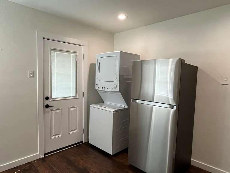 925 Donaldson Ave #925 — Photo 10