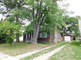 802 Plum St, Grayling, MI 49738