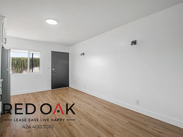 340 W 87th St #9 — Photo 12