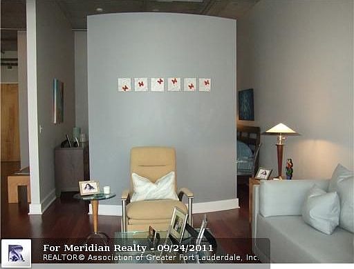 3rd image of 410 NW 1st Ave APT 403