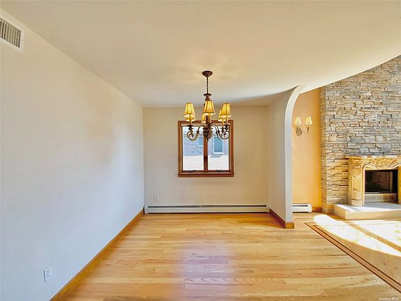 5th image of 13-42 137th St