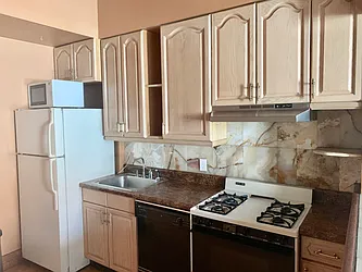 Rented by A P Realty Group NY LTD