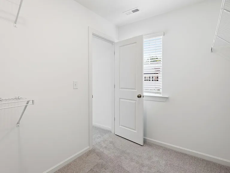 318 Sweetbay Tree Dr — Photo 13