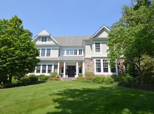 111 Whittredge Rd, Summit, NJ 07901