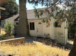 532 Sunset Ln, Crestline, CA 92325