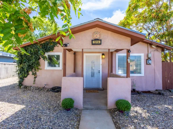 2014 William St SE, Albuquerque, NM 87102