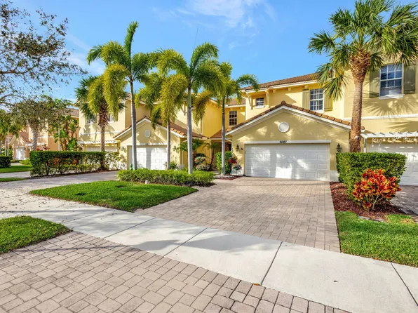 5087 Dulce Court, Palm Beach Gardens, FL 33418