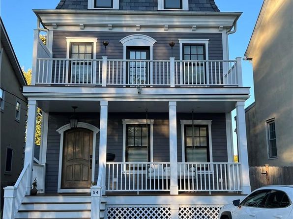 54 Hudson St UNIT 2