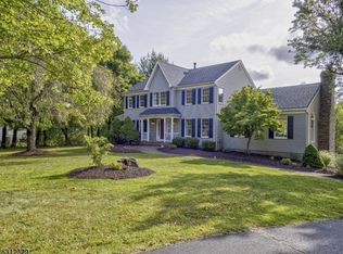 12 Homestead Farm Rd, Milford, NJ 08848