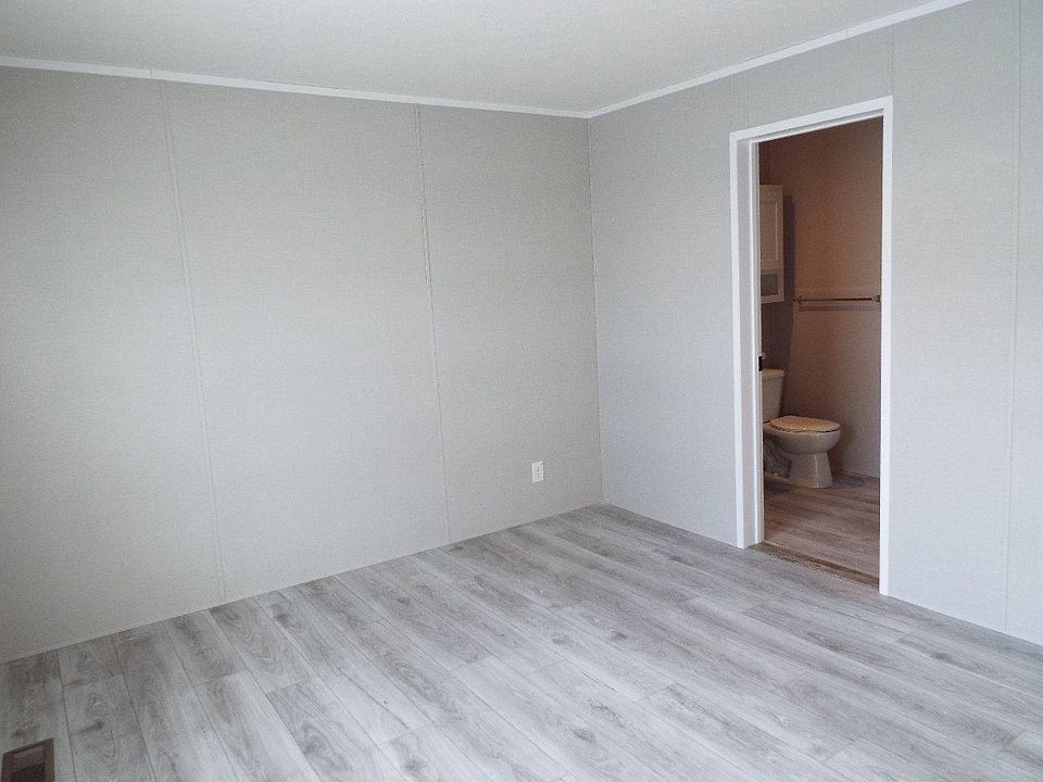 649 Lafferty Ct #649, photo 12