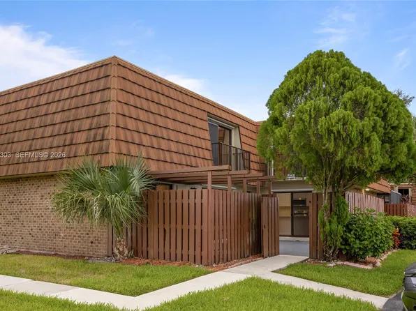 1170 SW 118th Ter, Davie, FL 33325