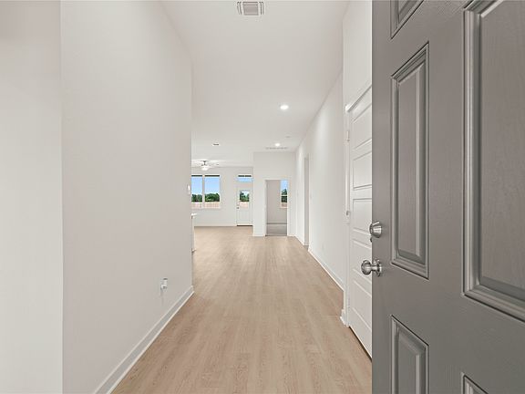 3rd image of 106 Jenjira Way