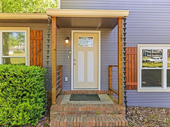 2nd image of 1073 Willow Oaks Dr