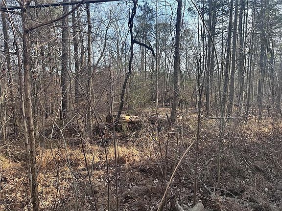 5th image of 4386 Old Fairburn Rd S