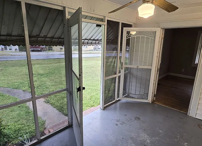 4354 Pineview Dr — Photo 28