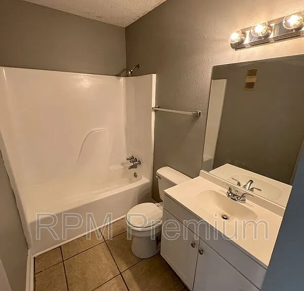5143 Baker Blvd #C — Photo 14