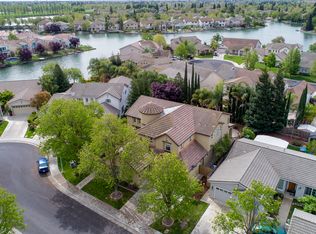 2612 E Windrim Ct, Elk Grove, CA
