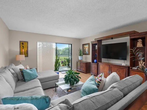 16051 Blatt Boulevard #212, Weston, FL 33326