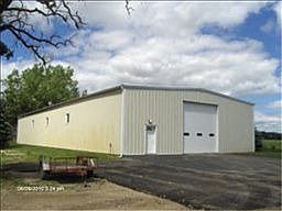 2nd image of 2448 School St