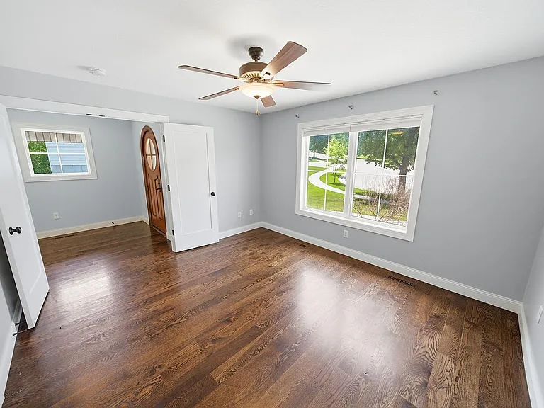 4070 Cameo Pl NE — Photo 6
