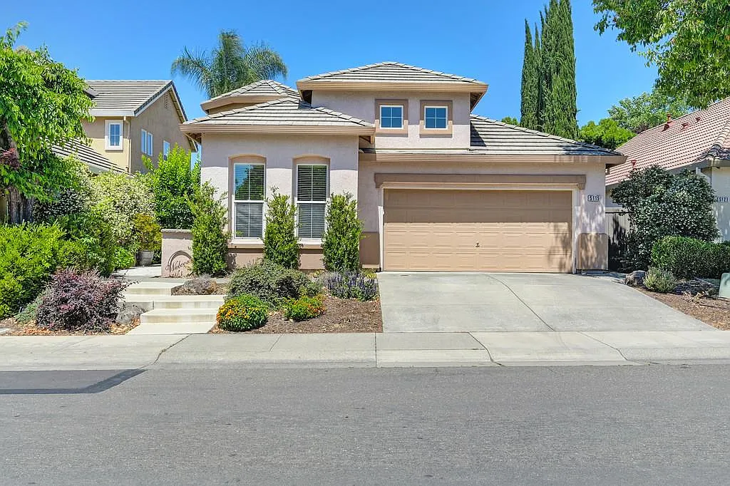 5115 Nantucket Way photo 1