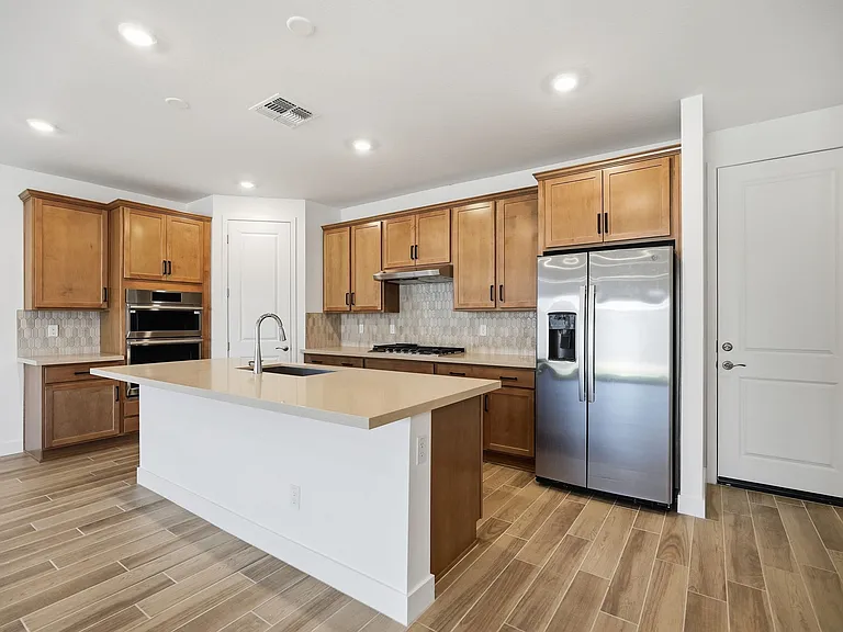 21435 W Meadowbrook Ave — Photo 9