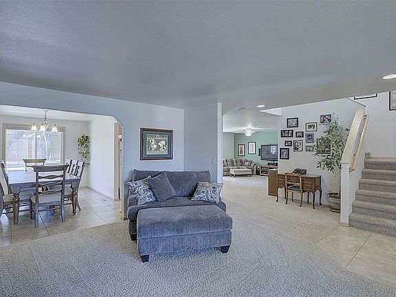 3rd image of 4605 Campolina Ln