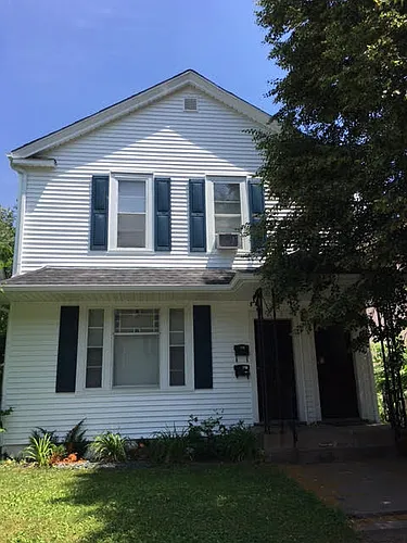 1407 Washington St NE #1 Photo 1