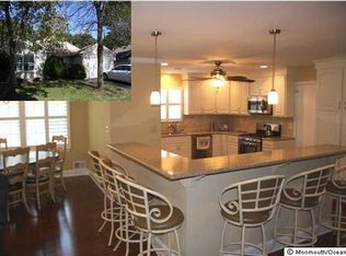 22 Sleepy Hollow Dr, Brick, NJ 08724