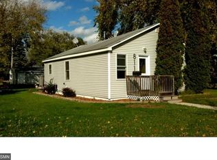 811 2nd Ave NE, Staples, MN 56479