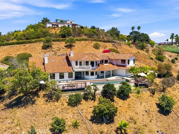 2323 Wilt Rd, Fallbrook, CA 92028