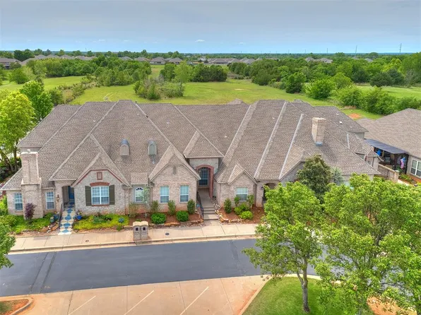 226 Boulevard Du Lac, Norman, OK 73071