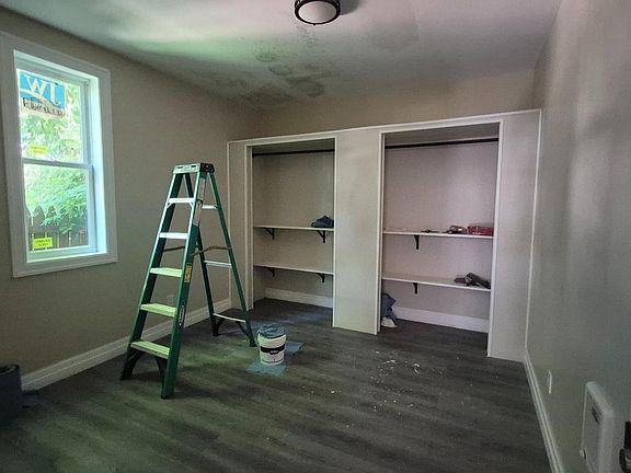 5th image of 4612 Worth St