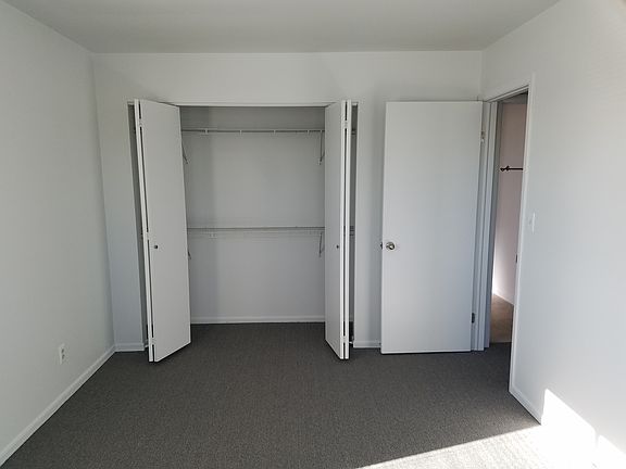 4th image of 262 W Centralia St #9