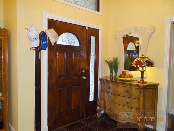 2nd image of 3921 Los Arroyos Ct