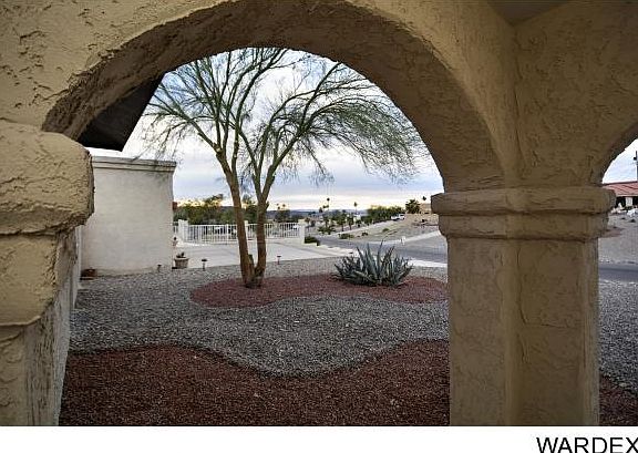 4th image of 914 Paso Dr
