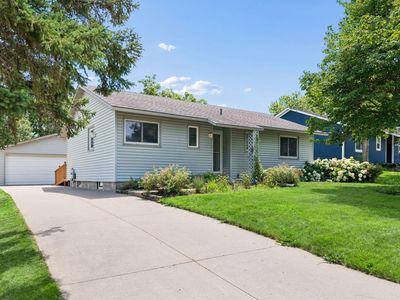 112504 Ramsey Ct, Chaska, MN, 55318