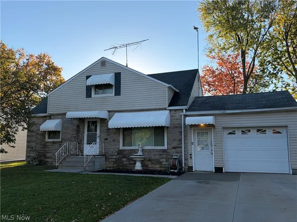 3784 E 365th St, Willoughby, OH 44094
