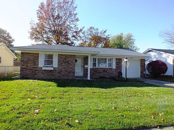 2nd image of 457 Canterwood Ct