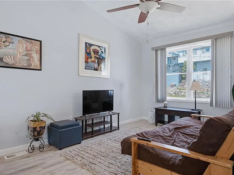 85 Smart St — Photo 7