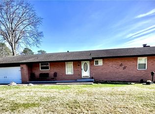 2361 Dutch Ridge Rd, Parkersburg, WV 26104