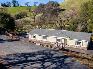 19792 Victoria Dr, Grass Valley, CA 95949