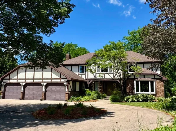 7746 Maas Dr, Verona, WI 53593